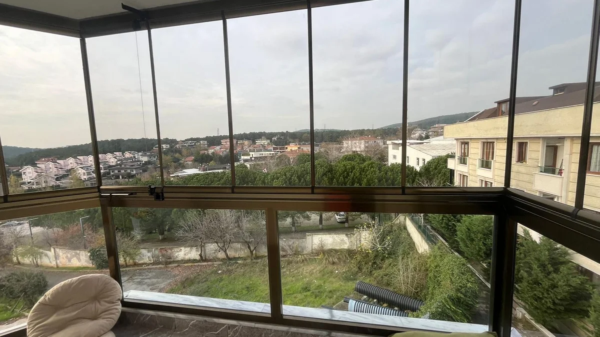 Katlanır Balkon Camı